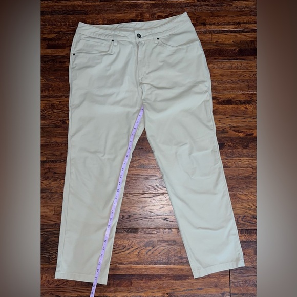 LULULEMON ABC Classic Pant in Silverstone Size 32W and 30L - Picture 9 of 14